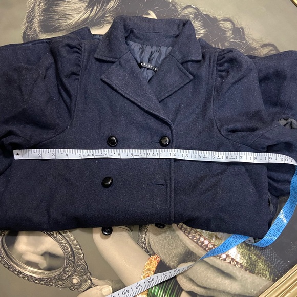 Wool- blend coat 🧥,Size -M,Fabric- Wool - Nylon, Colour - Dark Blue.💙 - Picture 6 of 6